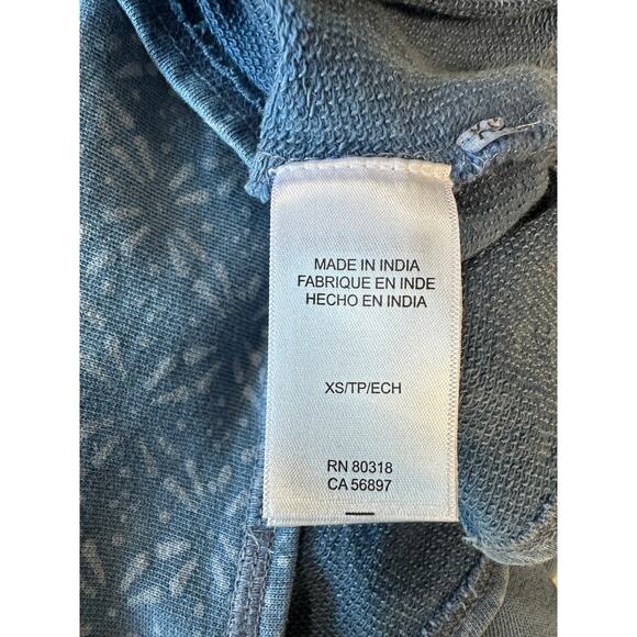 Lucky Brand Size XS OVERSIZED Washed Blue Hoodie Floral Distressed Sweatshirt - Picture 9 of 10